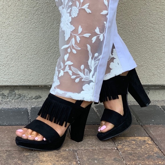 NIB Black Fringe Platform High Heel Sandals - Picture 2 of 8